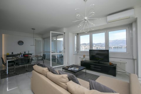 Lake Magic Apartment in Lugano