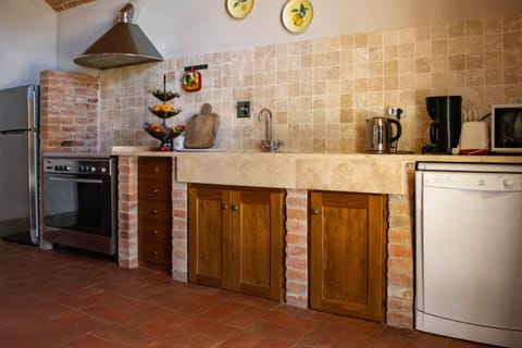 Veranda Views Apartment in Tuscany