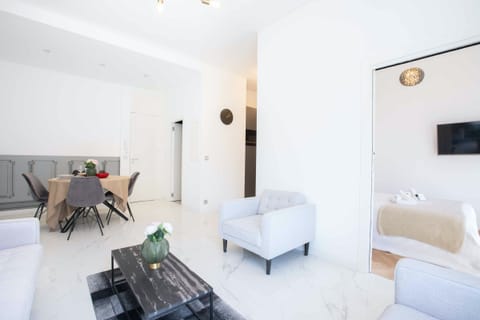 Nice Ville Apartment in Nice