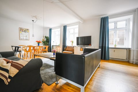 Canalside Lights Apartment in Copenhagen