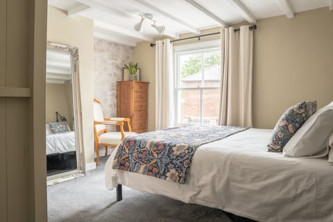 Pilgrimage Point Apartment in Beverley