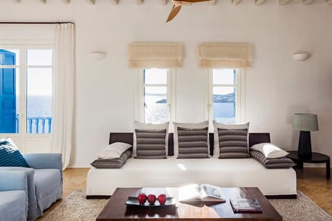 The Peach Sky Apartment in Mykonos, Mikonos 846 00, Greece