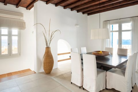 Sapphire Odyssey Apartment in Mykonos, Mikonos 846 00, Greece