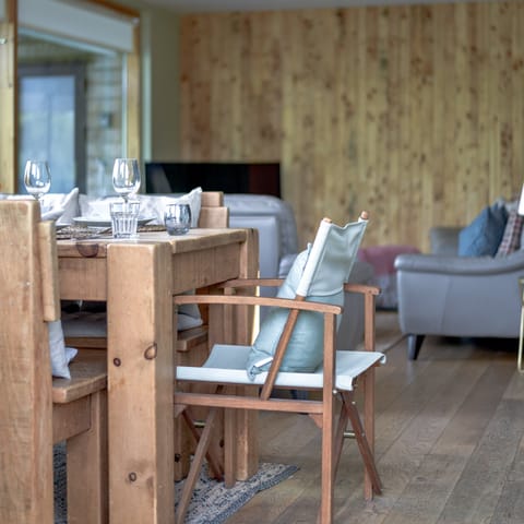 Tufted Duck Apartment in Cotswold District