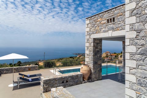 Call of the Waves Apartment in Messenia