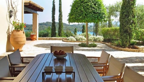 The Water Fountain Apartment in Argolis, Greece