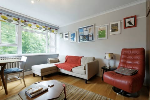 The Greenwich Apartment in London Borough of Lewisham