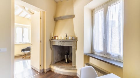 Patron Saint of Sunshine Apartment in Arezzo