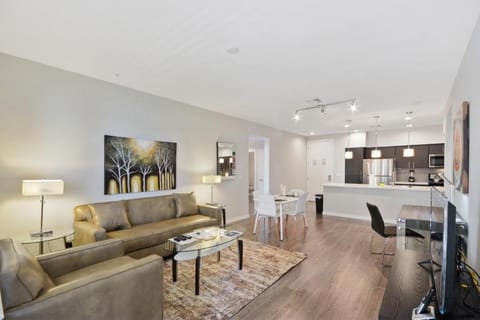 Face the Music Apartment in Menlo Park