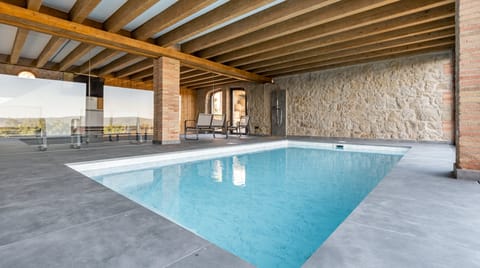 Pyrenees Vista Villa in Berguedà