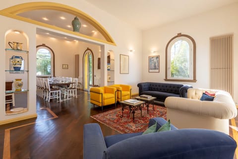 Tasting The Tuscan Lifestyle Villa in Tuscany