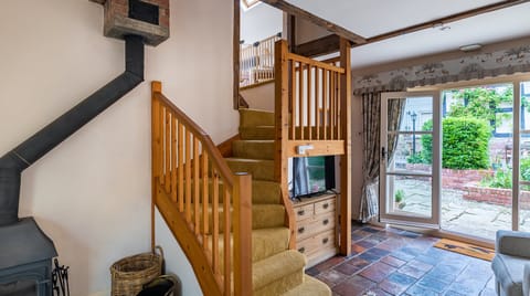 Bountiful Harvest Cabin in Wales