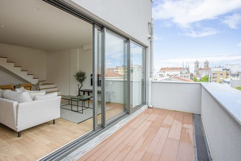 The Clara Condo in Porto