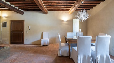 Brother Sun Apartment in Montalcino