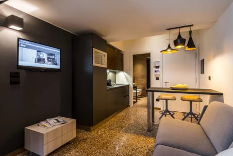 Archistar's Masterpiece XIX Apartment in Bologna