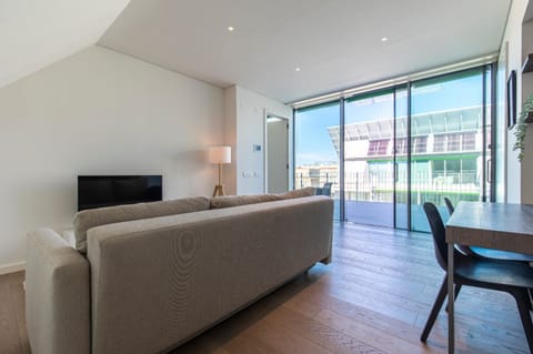 The Riverside Minimalist Apartment in Lisbon