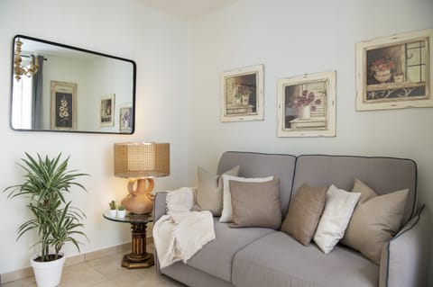 The Magdalena Rose Condo in Arezzo