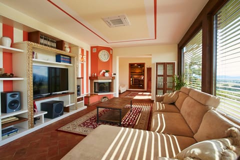 Views Of The Vineyard House in Tuscany