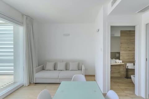 You & Me Apartment in Stintino