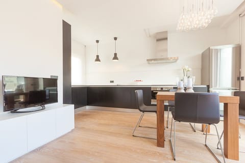 Smart Set Apartment in Madrid