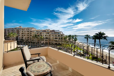 Oceanic Daydream Apartment in Cabo San Lucas