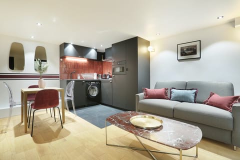 Portes Ouvertes Apartment in Paris