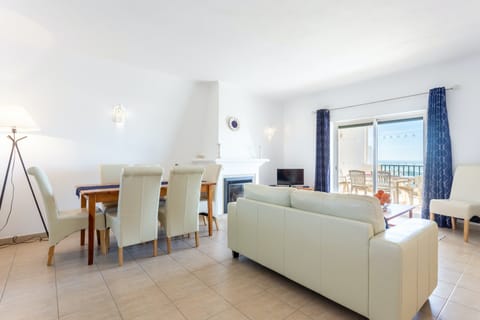 Algarve Eternity Condo in Luz