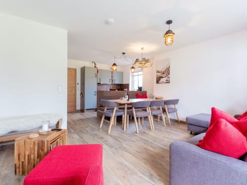 White Waterfalls Apartment in Salzburgerland