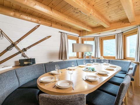 Skis On The Wall Apartment in Salzburgerland