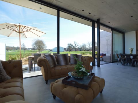 Grazing Cows  Apartment in Flanders