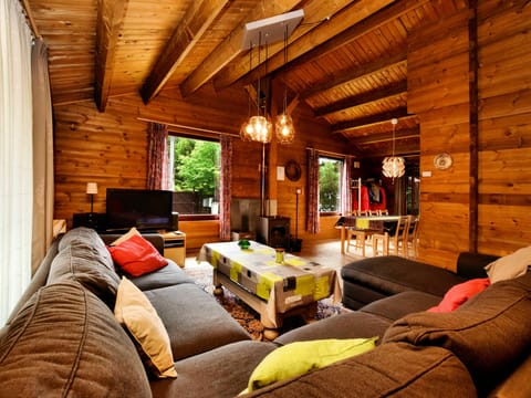 Wood Grains Apartment in Wallonia, Belgium