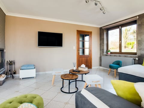 Emerald Plains Apartment in Wallonia, Belgium