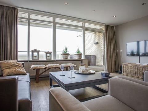 Beach Boulevard Apartment in Noordwijk