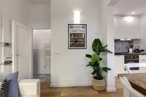 The Raffaella Rose Apartment in Florence