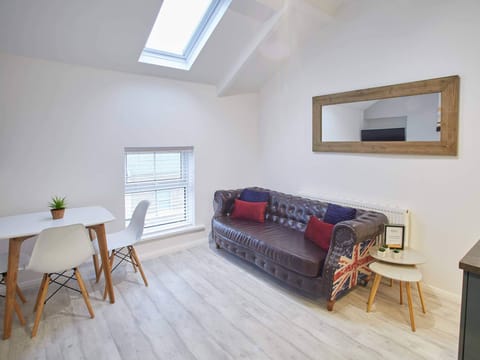 Victorian Surf Apartment in Saltburn-by-the-Sea