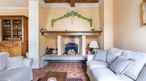 Tuscan Welcome Apartment in Emilia-Romagna