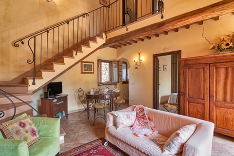 Life in Sepia Apartment in Tuscany