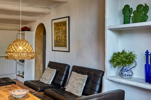 Farmhouse in Bloom Apartment in Garraf