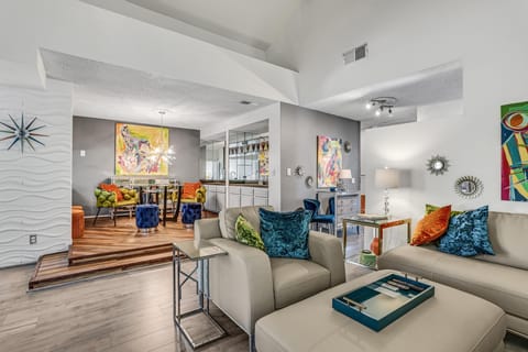 Zesty Lime Apartment in Cathedral City