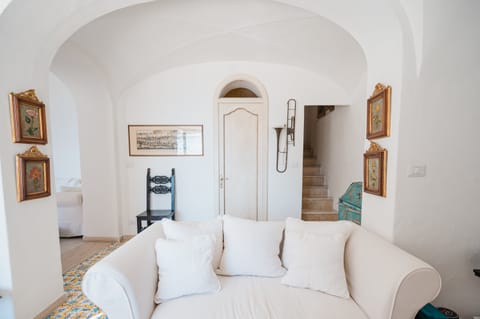 Stairway To The Sea Apartment in Positano