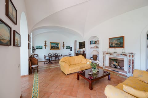 Villa Flora  Apartment in Capri