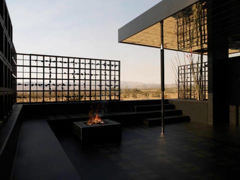 Black Rose Apartment in Joshua Tree