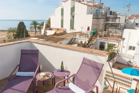 Coastal Melody Townhouse in Sitges