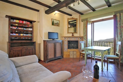 The Gentle Sage Apartment in Montepulciano