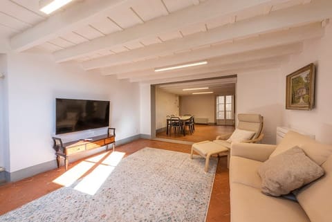 Terracotta & White Wood Apartment in Florence