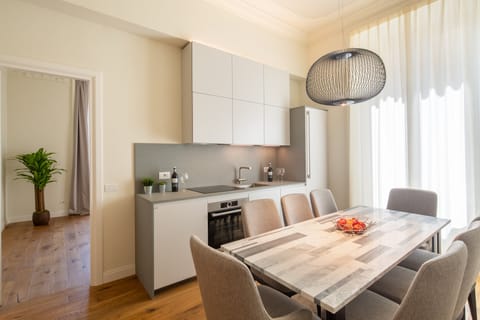 The Raffaella Apartment in Florence