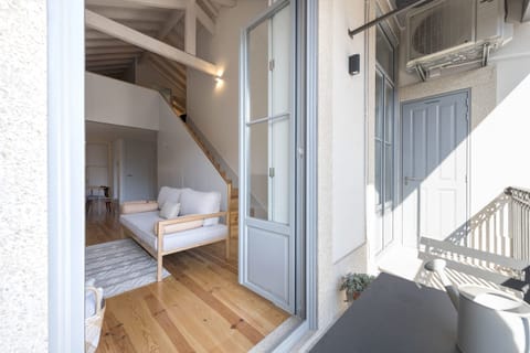 The Mellow Moon  Apartment in Porto