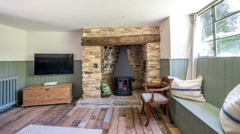 Brook & Brick Apartment in West Oxfordshire District