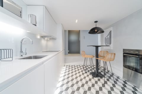 The Lisbon Minimalist Condo in Lisbon