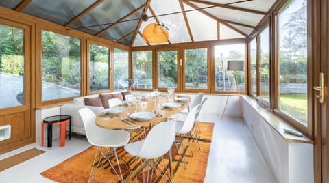 Midcentury in Somerset Apartment in Glastonbury